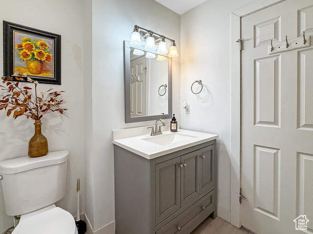 Photo 12 for MLS #2107071 at 1047 E 800 North