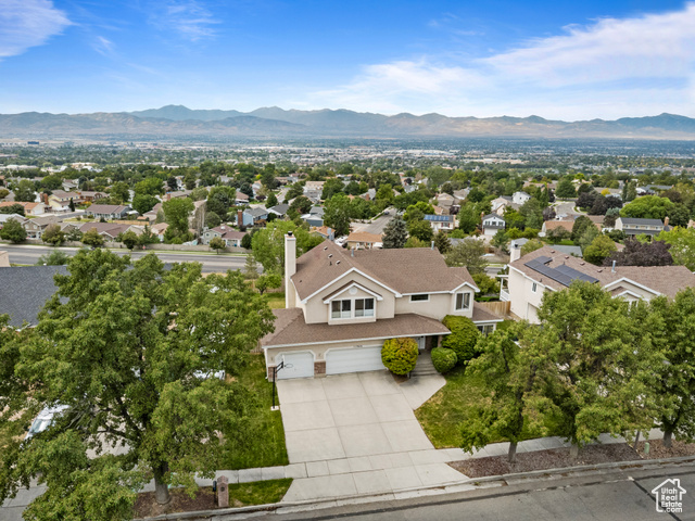 11966 S BLUFF VIEW DR DR, Sandy UT 84092