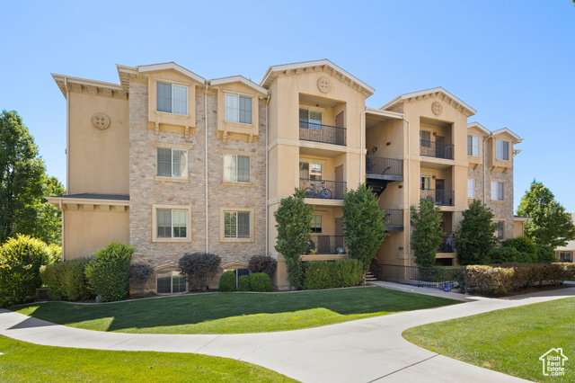 Photo 2 for MLS #2107091 at 982 W 960 North #109