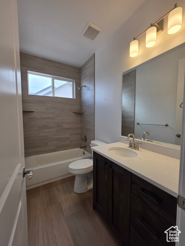 Photo 14 for MLS #2107092 at 384 E Spruce Ln #110
