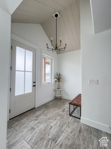 Photo 10 for MLS #2107095 at 582 E 5020 North
