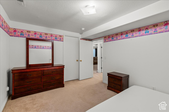 Photo 18 for MLS #2107109 at 1558 N Durocher Ln