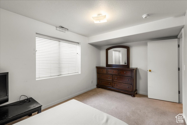 Photo 17 for MLS #2107109 at 1558 N Durocher Ln