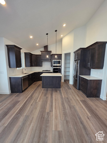 Photo 17 for MLS #2107112 at 416 E Spruce Ln #113