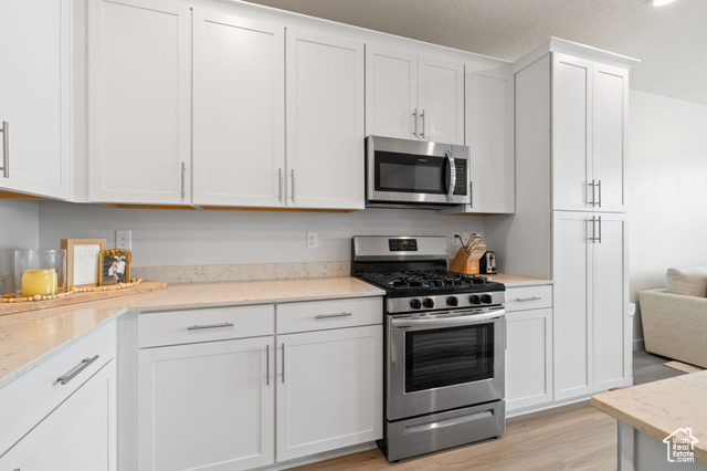 Photo 9 for MLS #2107116 at 715 S Miller Ave