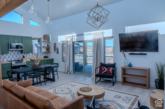152 W BRYCE GATE CIR, Hatch UT 84735