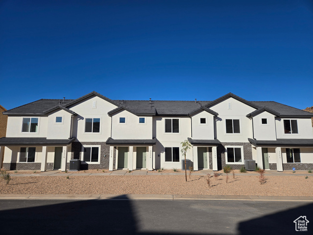 Photo 2 for MLS #2107123 at 3370 E Dane Hall Ln #2329