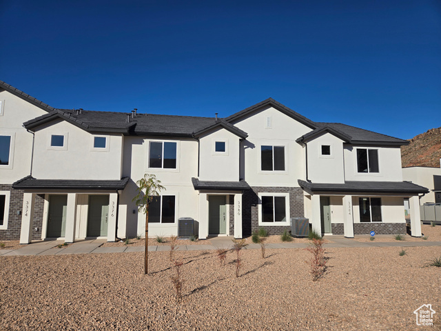 Photo 3 for MLS #2107123 at 3370 E Dane Hall Ln #2329