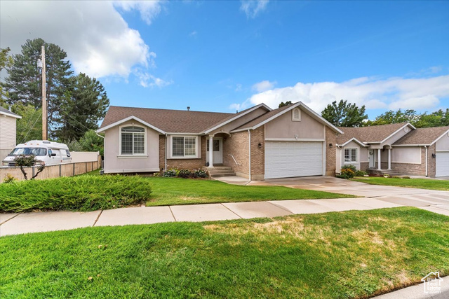 Photo 2 for MLS #2107131 at 561 E 2550 North