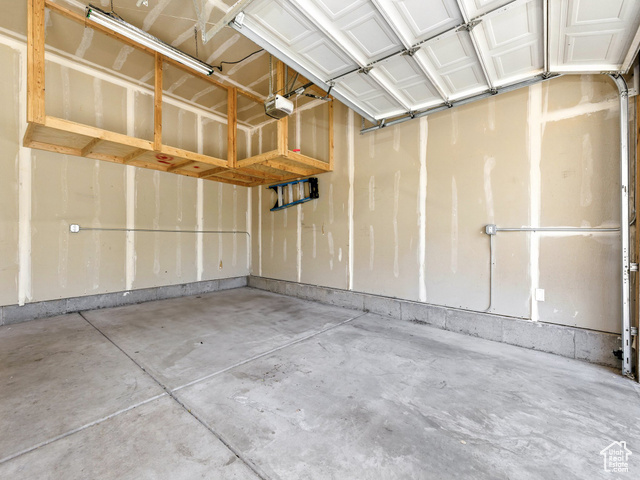 Photo 13 for MLS #2107138 at 2780 W Fox Hunters Loop