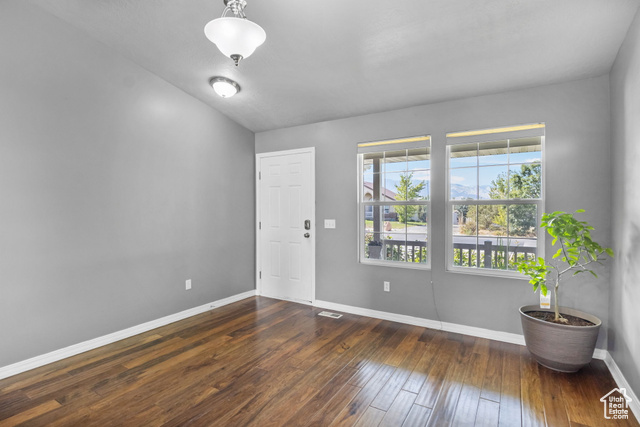 Photo 7 for MLS #2107149 at 1069 S Legrand Dr