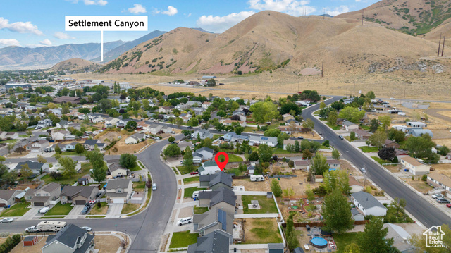 Photo 19 for MLS #2107153 at 879 Sundown Ln