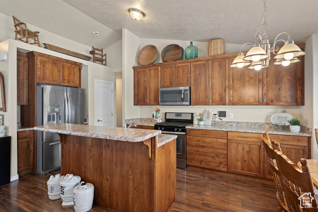 Photo 3 for MLS #2107153 at 879 Sundown Ln