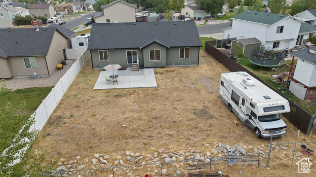 Photo 15 for MLS #2107153 at 879 Sundown Ln