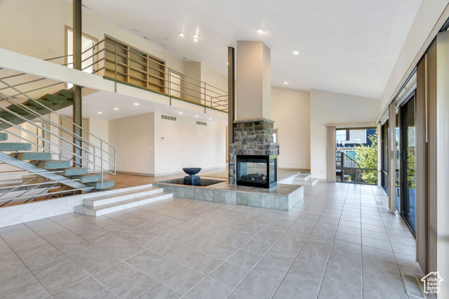 Photo 8 for MLS #2107157 at 4365 Bedford Dr