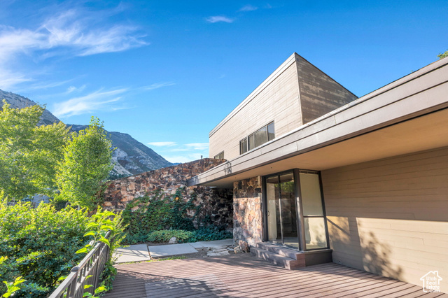 Photo 66 for MLS #2107157 at 4365 Bedford Dr