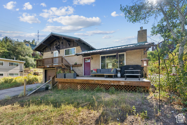 Photo 16 for MLS #2107159 at 130 Parkview Dr