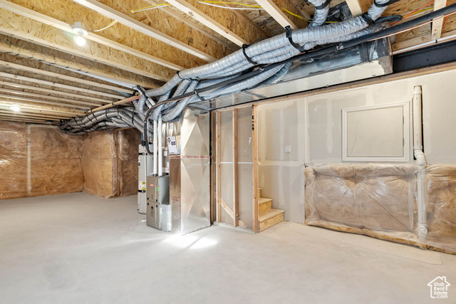 Photo 14 for MLS #2107163 at 63 E Broadway Dr #1035