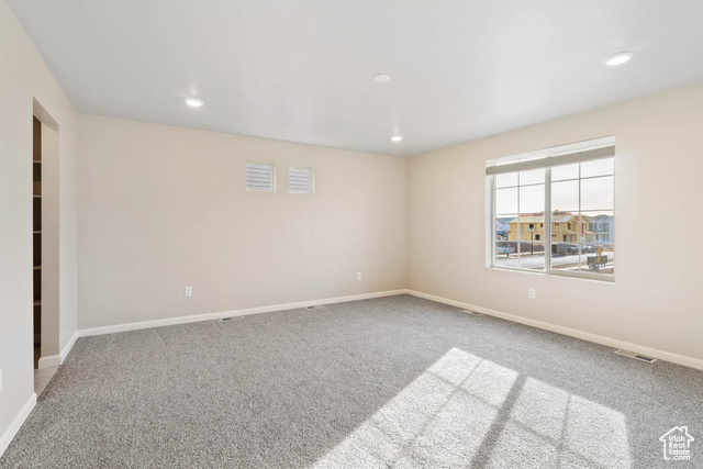 Photo 3 for MLS #2107163 at 63 E Broadway Dr #1035