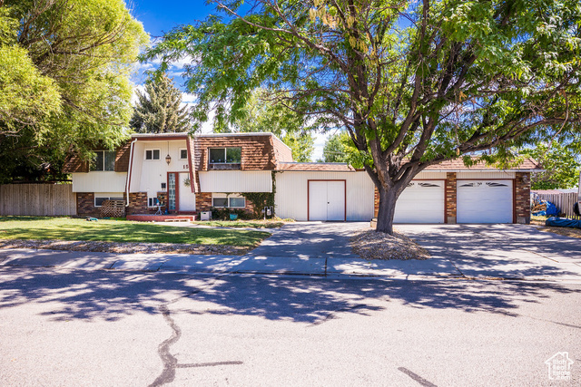 157 S DALE AVE, Vernal UT 84078
