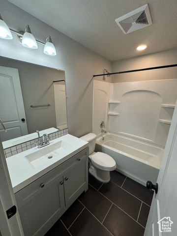 Photo 20 for MLS #2107170 at 7933 N Secretariat Rd