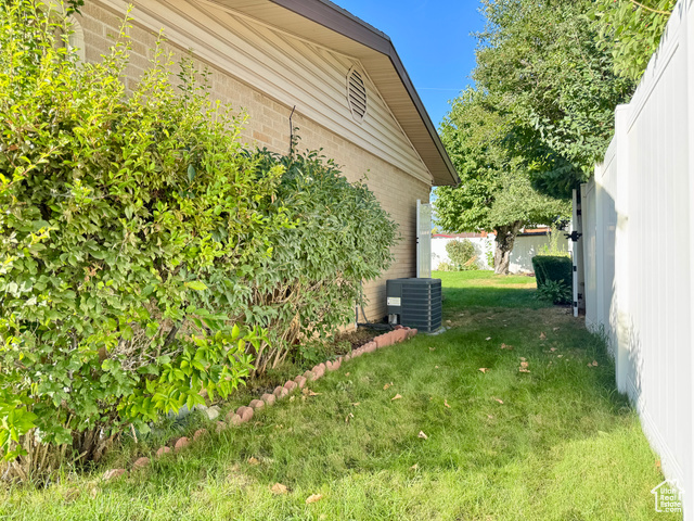 Photo 34 for MLS #2107184 at 1676 W Forbes Ave