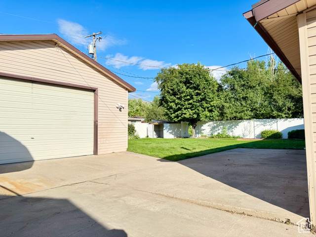 Photo 5 for MLS #2107184 at 1676 W Forbes Ave