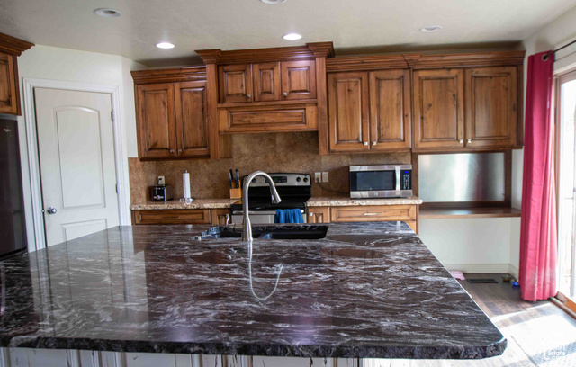 Photo 9 for MLS #2107193 at 1779 N 925 East