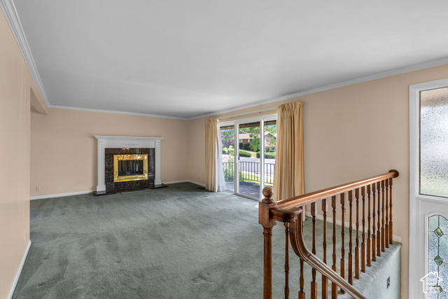 Photo 18 for MLS #2107196 at 247 Paulette Way
