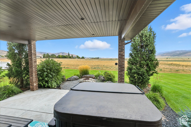 Photo 17 for MLS #2107207 at 8760 W 25800 North
