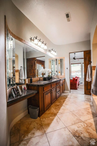 Photo 24 for MLS #2107219 at 3422 S Piaute Rd