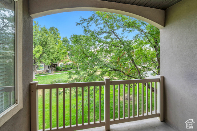 Photo 8 for MLS #2107222 at 1470 W 50 North