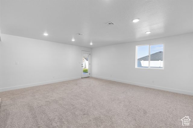 Photo 21 for MLS #2107230 at 203 N Strathmore Ln