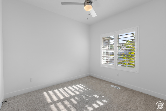 Photo 13 for MLS #2107230 at 203 N Strathmore Ln