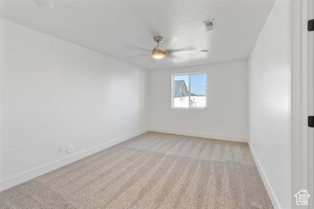 Photo 18 for MLS #2107230 at 203 N Strathmore Ln