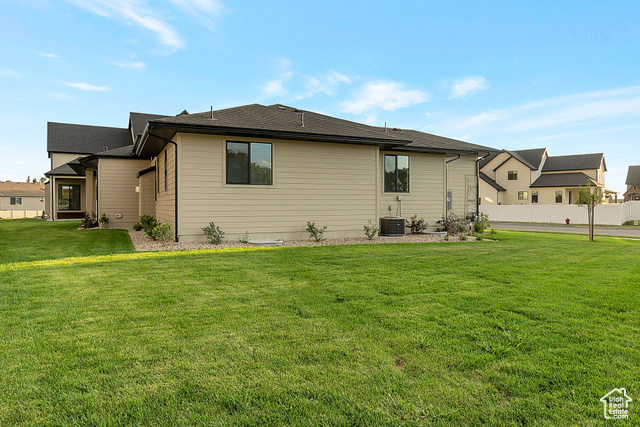 Photo 28 for MLS #2107231 at 581 W Summerhill Ln