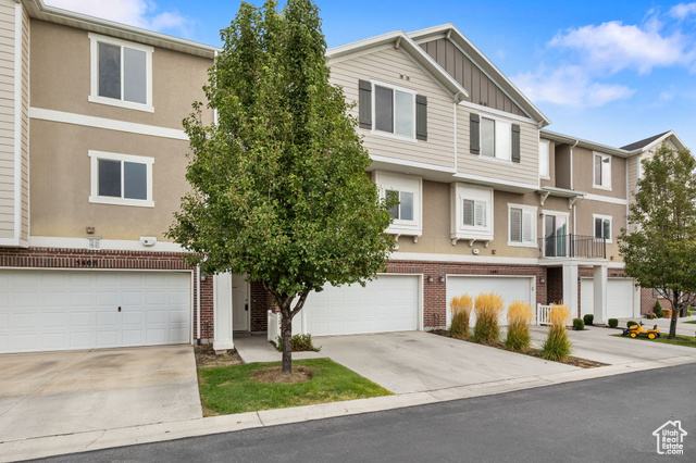 Photo 2 for MLS #2107235 at 5404 W Rodgers Peak Pl