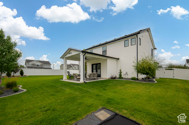Photo 2 for MLS #2107239 at 1062 N 550 West