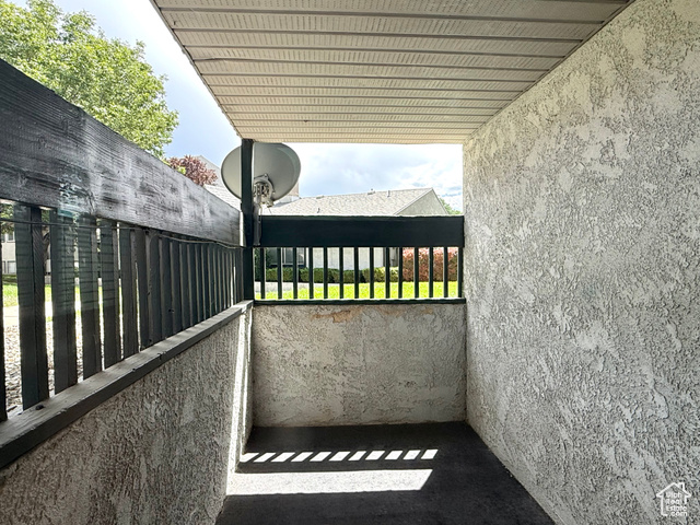 Photo 13 for MLS #2107244 at 223 E Hill Ave #1