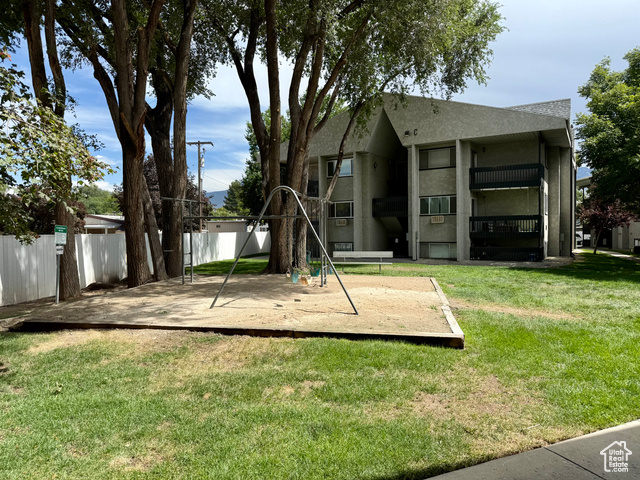 Photo 15 for MLS #2107244 at 223 E Hill Ave #1