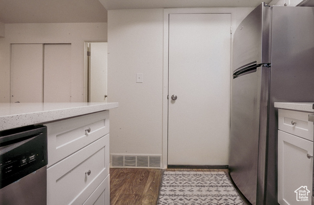 Photo 7 for MLS #2107244 at 223 E Hill Ave #1