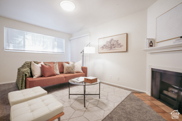 Photo 2 for MLS #2107244 at 223 E Hill Ave #1