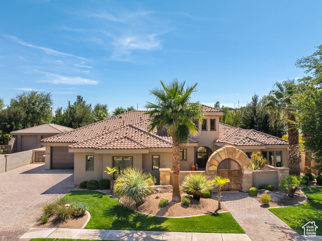 Photo 4 for MLS #2107245 at 1763 W Bridge Pointe Way