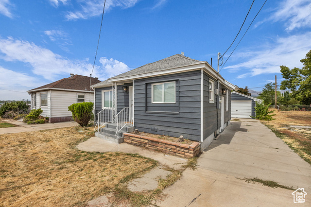 Photo 4 for MLS #2107246 at 254 36 West