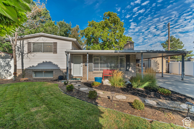 7048 S DE VILLE DR, Cottonwood Heights UT 84121