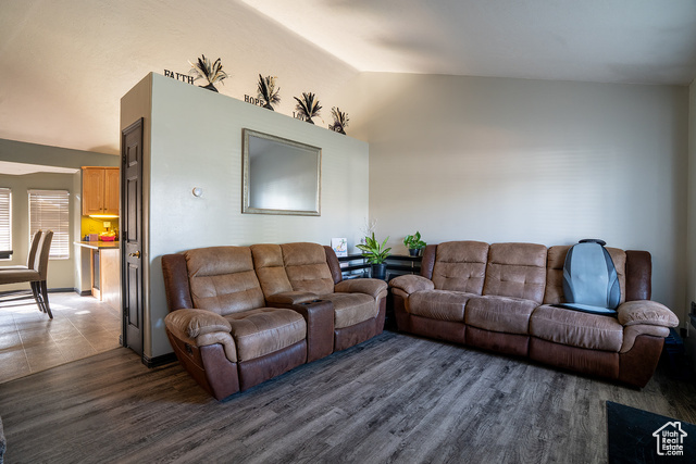 Photo 3 for MLS #2107271 at 1906 S 350 East