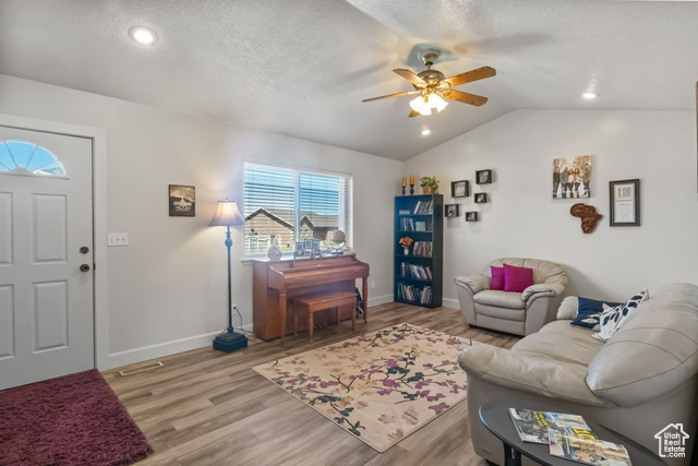 Photo 5 for MLS #2107289 at 969 S 640 East