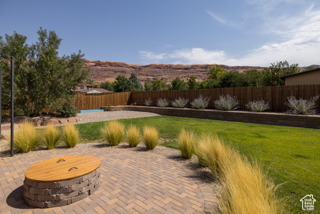 Photo 39 for MLS #2107294 at 812 N Palisade Dr