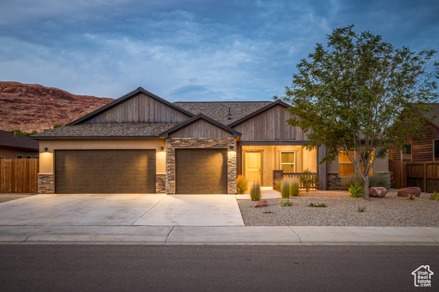 MLS #2107294 - 812 N Palisade Dr
