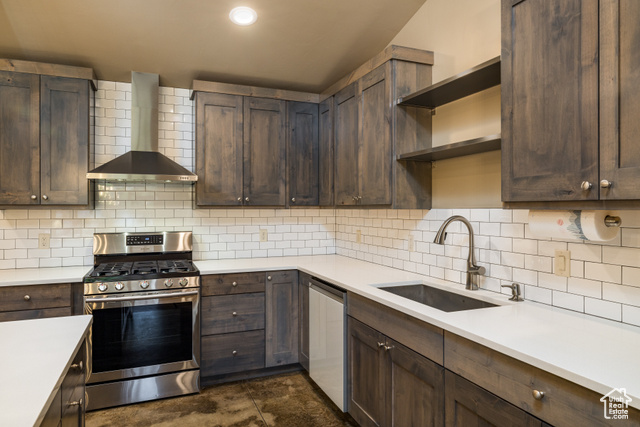 Photo 8 for MLS #2107294 at 812 N Palisade Dr